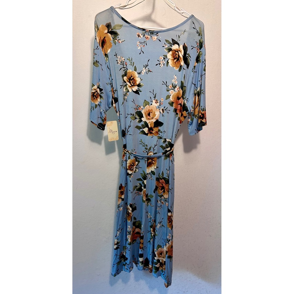 Misia Womens 1X Blue Floral Faux Wrap Midi Dress Short Sleeve V-Neck NWT - Picture 2 of 5